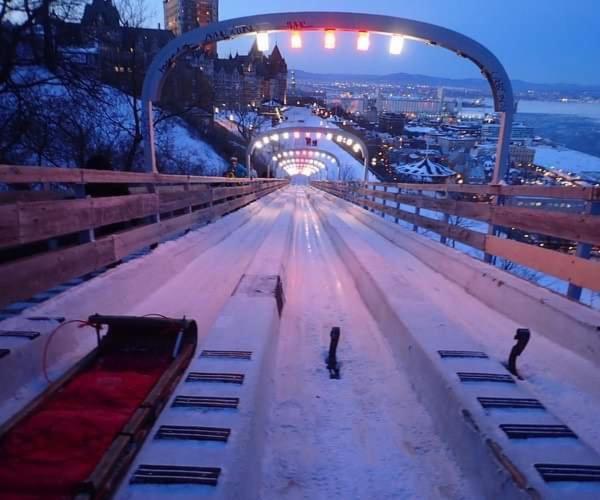 5 People, Big, Free Parkings, Near Old Quebec, Near River Exterior photo